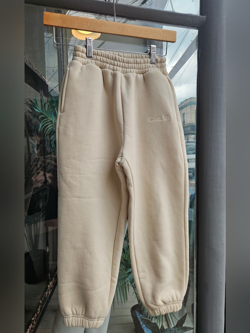 Comfrt Minamlist Jogger